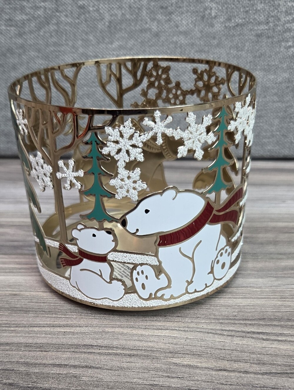 Bath & Body Works Polar Bear 3-Wick Candle Holder – NWT